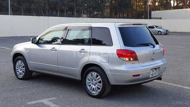 Mitsubishi Airtrek 2001, 285,321 km - 2.0 л - Sumqayıt