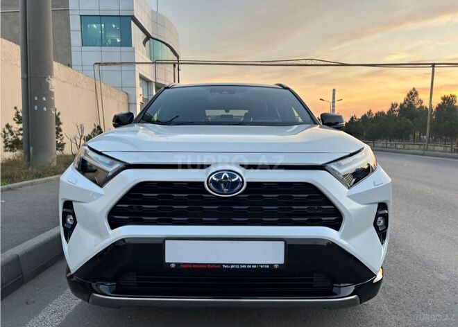 Toyota RAV4 2022, 15,000 km - 2.5 l - Bakı