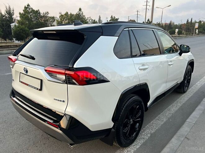 Toyota RAV4 2022, 15,000 km - 2.5 l - Bakı