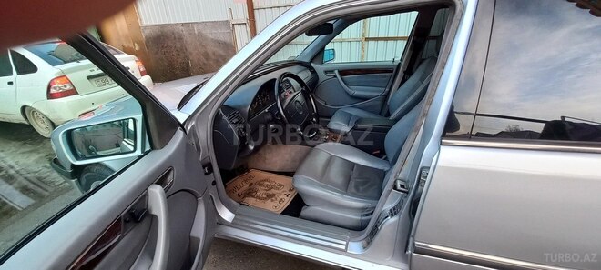 Mercedes C 230 1999, 260,000 km - 2.3 l - Xaçmaz