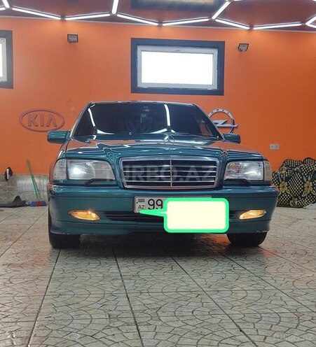 Mercedes C 200 1999, 287,000 km - 2.0 l - Bakı