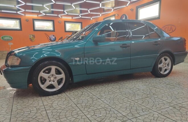 Mercedes C 200 1999, 287,000 km - 2.0 l - Bakı