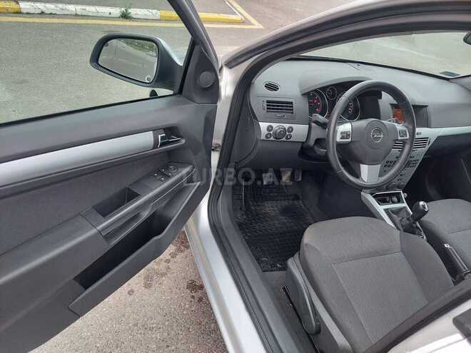 Opel Astra 2009, 195,000 km - 1.3 l - Bakı