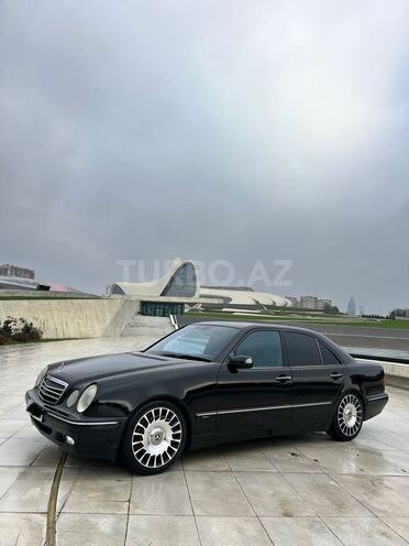 Mercedes E 320 2000, 292,000 km - 3.2 l - Bakı