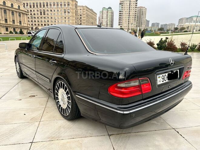 Mercedes E 320 2000, 292,000 km - 3.2 l - Bakı