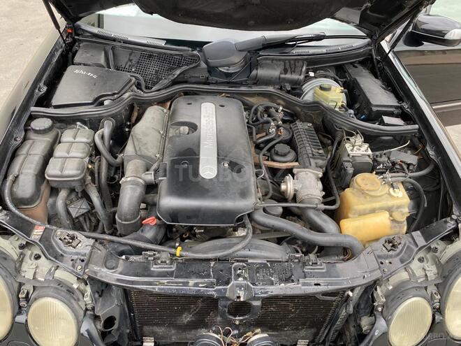 Mercedes E 270 2000, 559,000 km - 2.7 l - Bakı