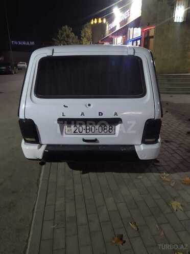 LADA (VAZ) Niva 2015, 195,000 km - 1.7 l - Qazax