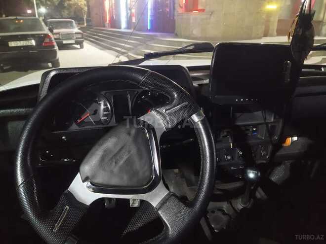 LADA (VAZ) Niva 2015, 195,000 km - 1.7 l - Qazax
