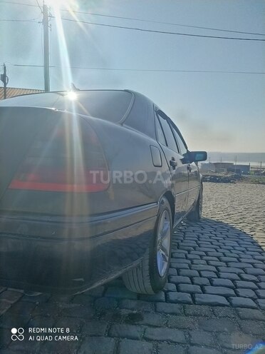 Mercedes C 220 1994, 484,221 km - 2.2 l - Bakı