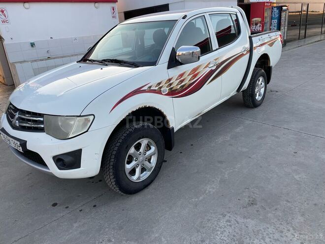 Mitsubishi L200 2011, 356,000 km - 2.5 l - Hacıqabul