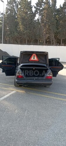 Mercedes E 250 1993, 485,000 km - 2.5 л - Sumqayıt