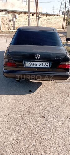 Mercedes E 250 1993, 485,000 km - 2.5 л - Sumqayıt