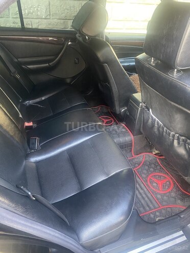 Mercedes C 280 2000, 296,000 km - 2.8 l - Bakı