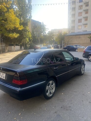 Mercedes C 280 2000, 296,000 km - 2.8 l - Bakı