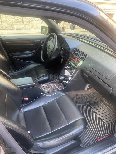 Mercedes C 280 2000, 296,000 km - 2.8 l - Bakı