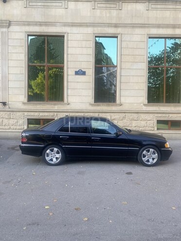 Mercedes C 280 2000, 296,000 km - 2.8 l - Bakı