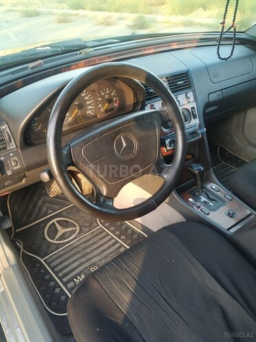 Mercedes C 220 1995, 248,508 km - 2.2 л - Sumqayıt