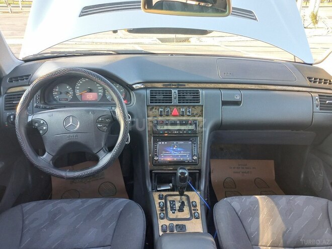 Mercedes E 220 2001, 400,000 km - 2.2 l - Bakı