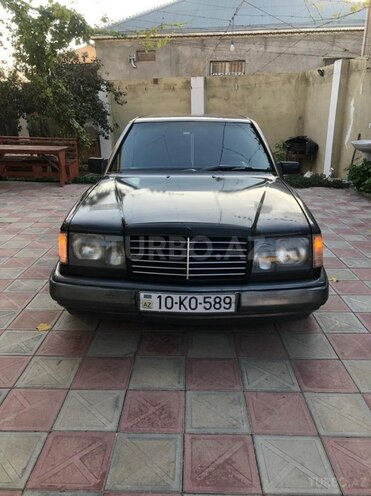 Mercedes E 220 1991, 440,000 km - 2.2 l - Bakı