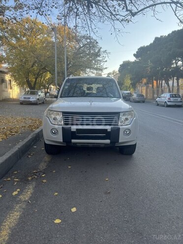 Mitsubishi Pajero 2009, 155,000 km - 3.5 l - Bakı