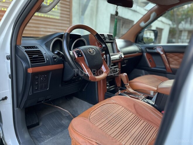 Toyota Prado 2012, 181,300 km - 2.7 l - Bakı