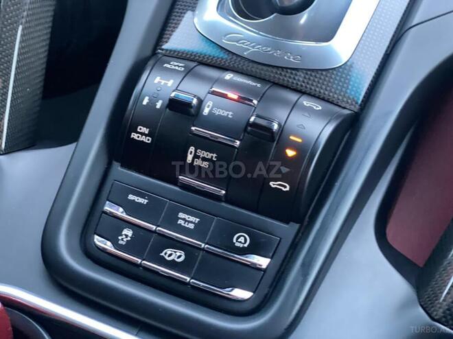 Porsche Cayenne GTS 2015, 63,000 km - 3.6 л - Bakı