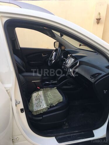 Hyundai ix35 2010, 200,000 km - 2.4 л - Bakı