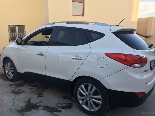 Hyundai ix35 2010, 200,000 km - 2.4 л - Bakı
