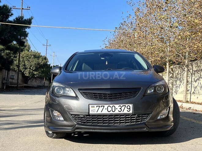 Opel Astra 2012, 135,265 km - 1.4 l - Bakı