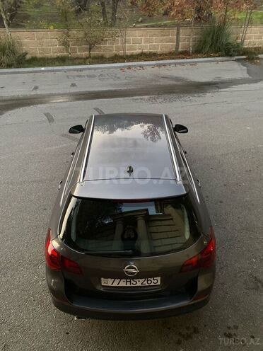 Opel Astra 2011, 229,920 km - 1.4 l - Bakı