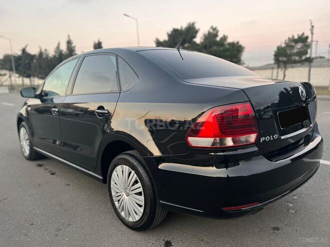 Volkswagen Polo 2018, 182,000 km - 1.6 l - Bakı
