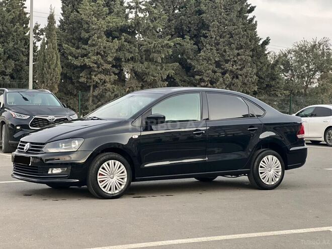 Volkswagen Polo 2018, 182,000 km - 1.6 l - Bakı