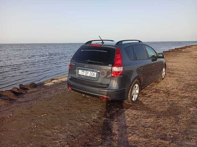 Hyundai i30 2011, 252,553 km - 1.4 l - Neftçala