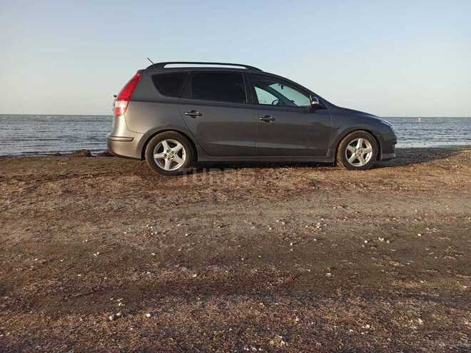 Hyundai i30 2011, 252,553 km - 1.4 l - Neftçala