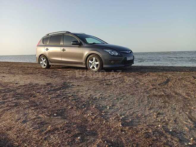 Hyundai i30 2011, 252,553 km - 1.4 l - Neftçala