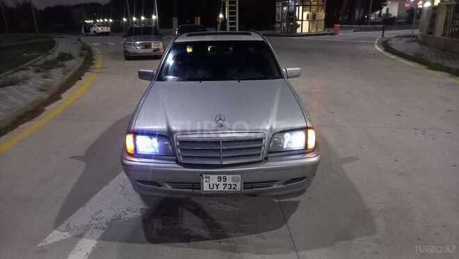 Mercedes C 230 1997, 210,000 km - 2.3 l - Sumqayıt