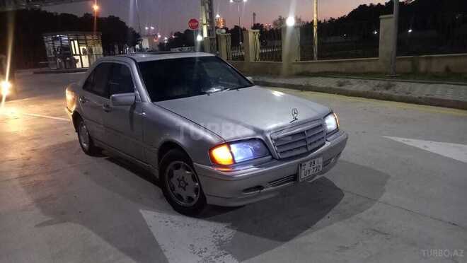Mercedes C 230 1997, 210,000 km - 2.3 l - Sumqayıt