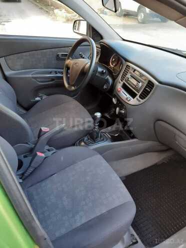Kia Rio 2005, 240,000 km - 1.4 л - Bakı