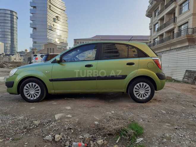 Kia Rio 2005, 240,000 km - 1.4 л - Bakı