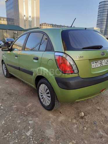 Kia Rio 2005, 240,000 km - 1.4 л - Bakı