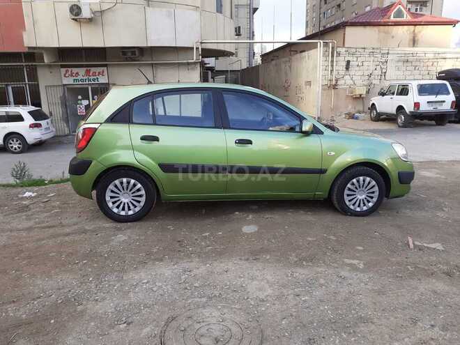 Kia Rio 2005, 240,000 km - 1.4 л - Bakı