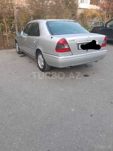 Mercedes C 230 1997, 320,000 km - 2.3 л - Sumqayıt