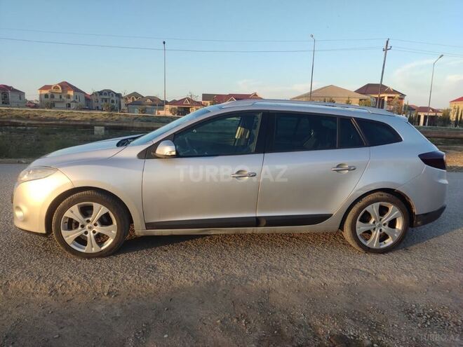Renault Megane 2009, 246,000 km - 1.5 l - Bakı