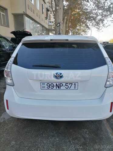 Toyota Prius V 2012, 300,000 km - 1.8 l - Gəncə