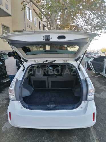 Toyota Prius V 2012, 300,000 km - 1.8 l - Gəncə