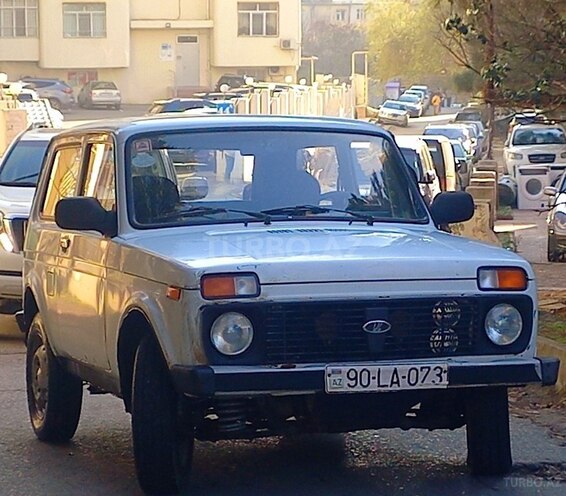LADA (VAZ) Niva 2009, 235,000 km - 1.7 л - Bakı