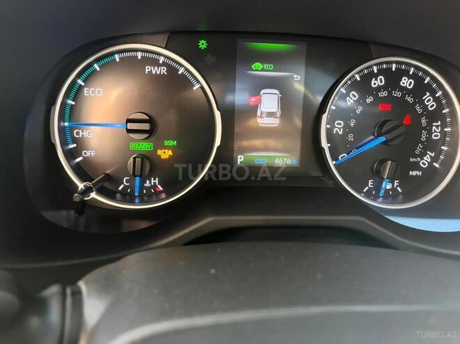 Toyota RAV4 2021, 4,676 km - 2.5 l - Bakı