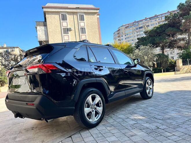 Toyota RAV4 2021, 4,676 km - 2.5 l - Bakı
