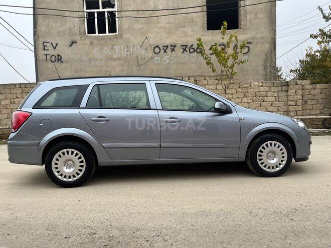Opel Astra 2006, 156,000 km - 1.4 l - Bakı