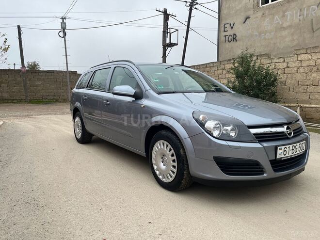 Opel Astra 2006, 156,000 km - 1.4 l - Bakı